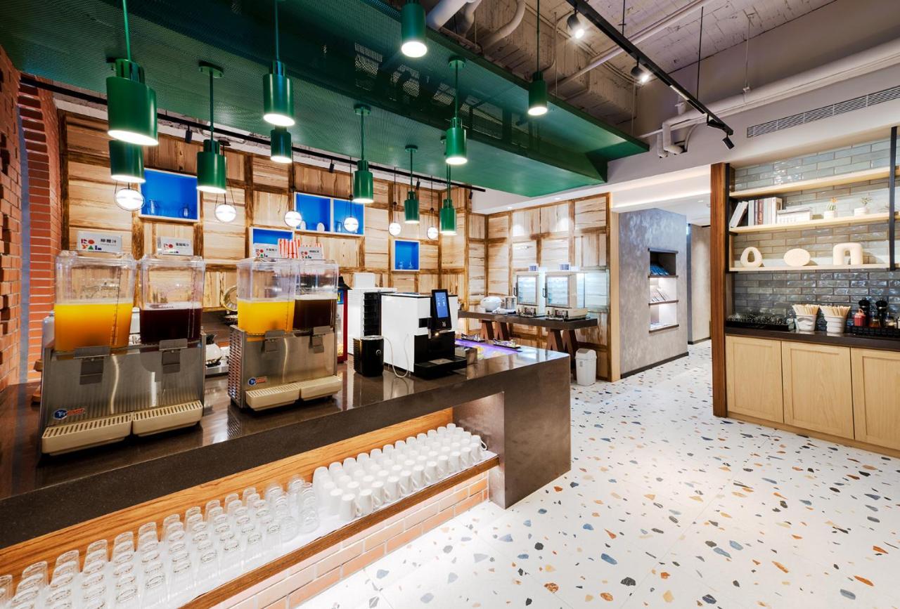 Royal Group Hotel Xiong Zhong Branch Kaohsiung Eksteriør billede