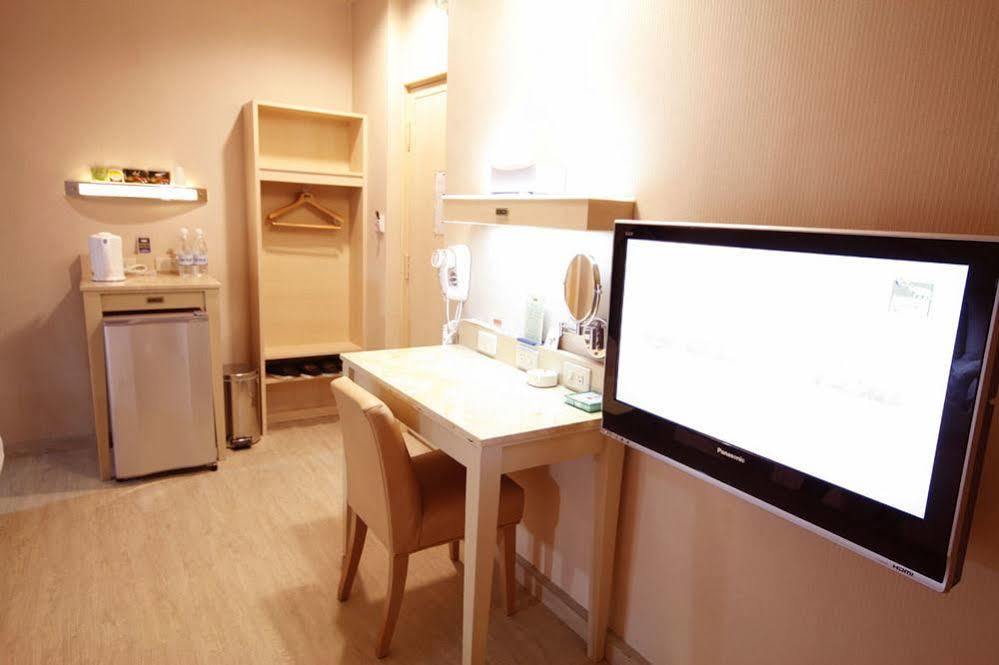 Royal Group Hotel Xiong Zhong Branch Kaohsiung Eksteriør billede