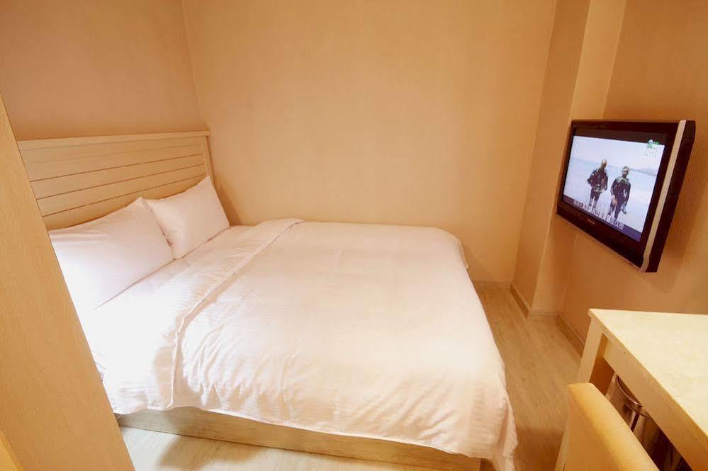 Royal Group Hotel Xiong Zhong Branch Kaohsiung Eksteriør billede